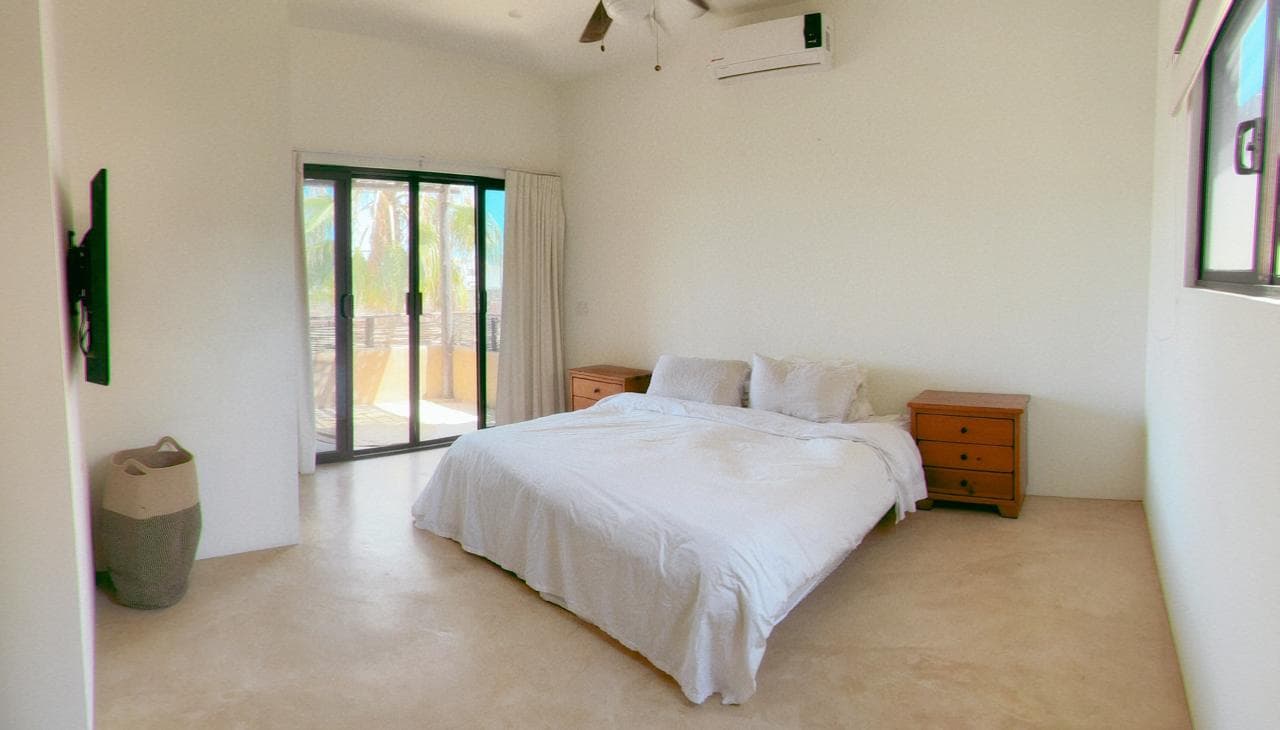 Oceanview 2 Bed Condo with Resort Amenities